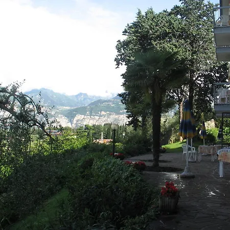 Otel Orizzonte 2*
